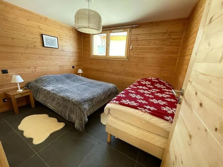Apartment Appartement Lumineux Neuf Dans Bas De Chalet Le Douglas La Joue du Loup France